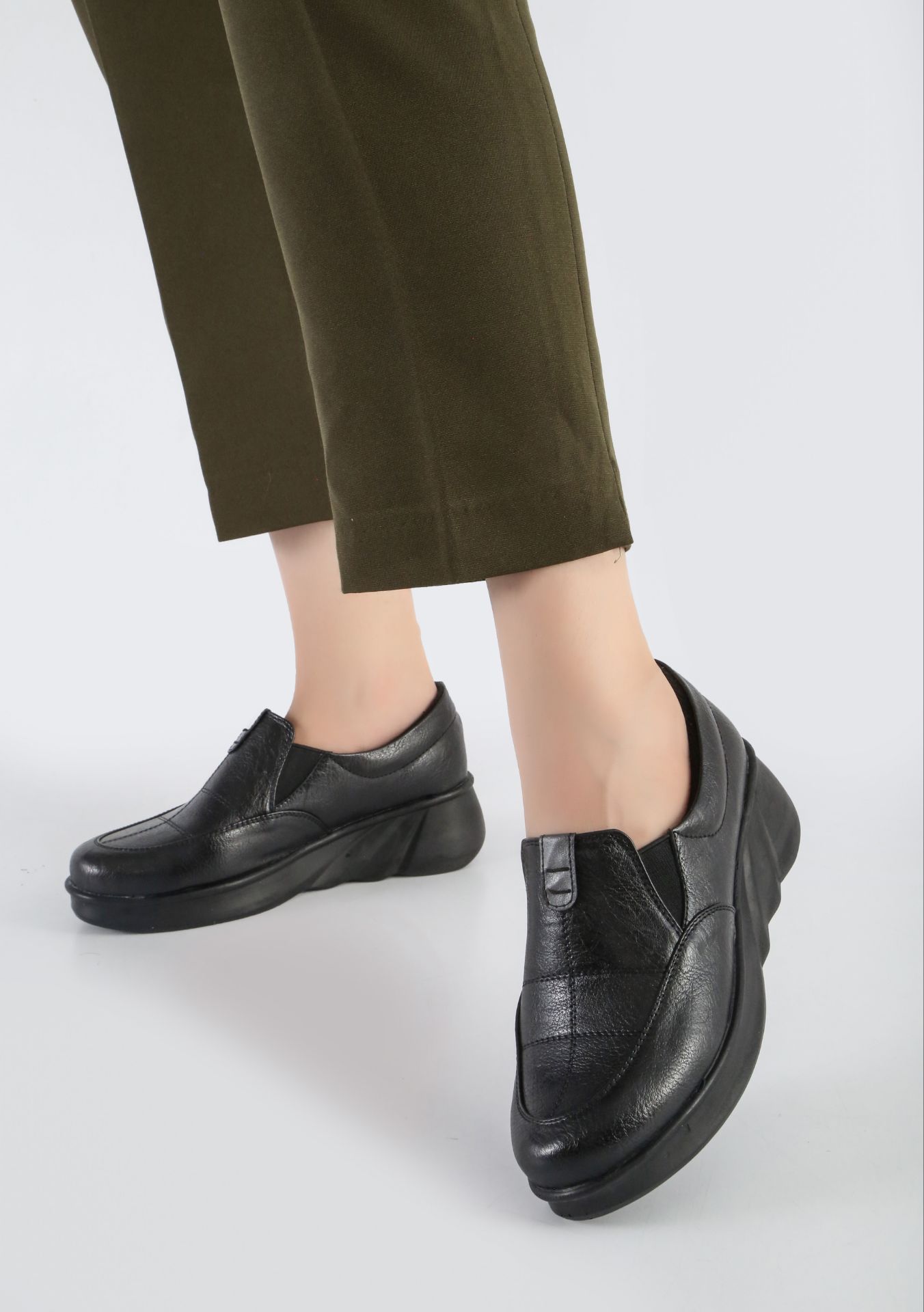 کفش زنانه طبی صدف