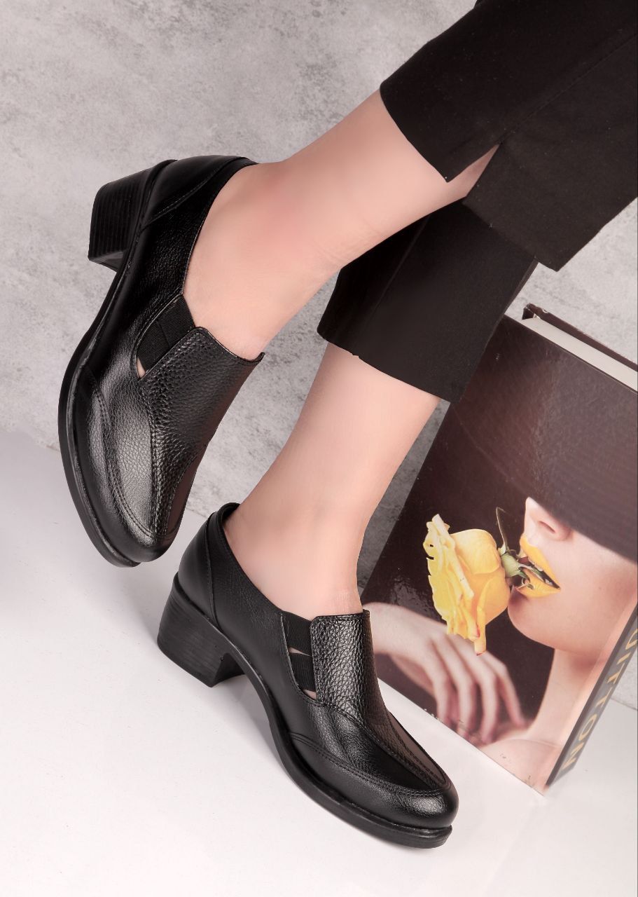 کفش زنانه پرسنلی تی‌شین