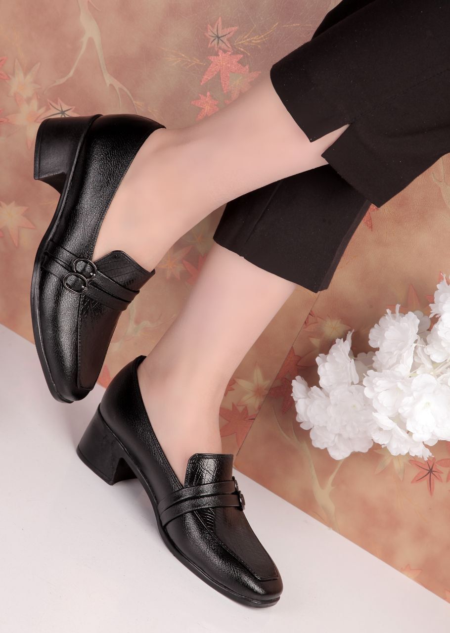 کفش زنانه پرسنلی نیلو